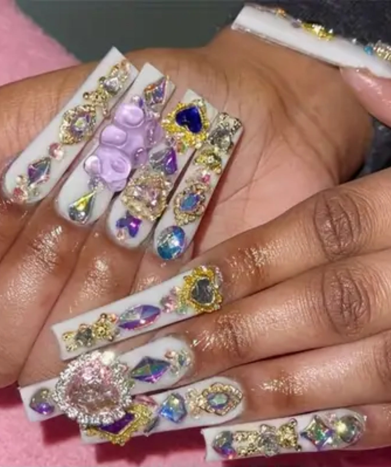 Heart shape stones with Rhinestones